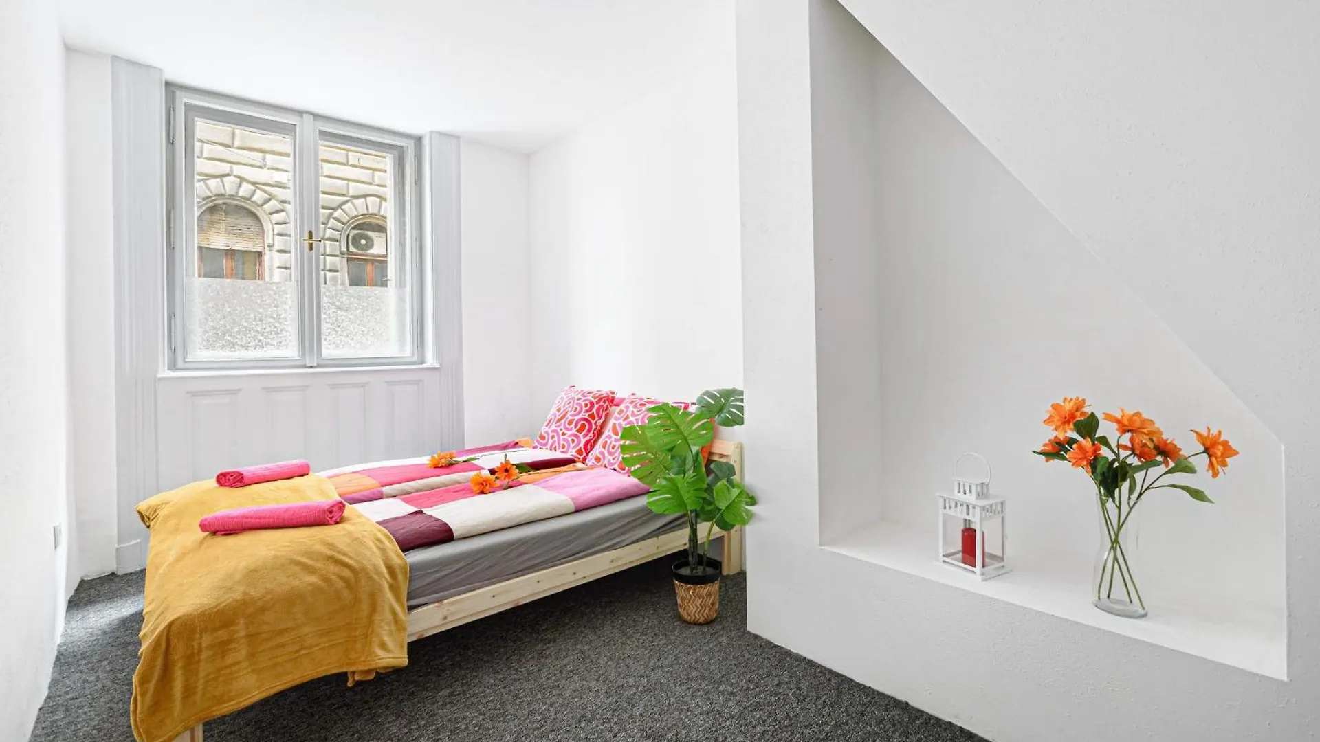 Berkocsis 21 Central Rooms Budapeşte 0*,
